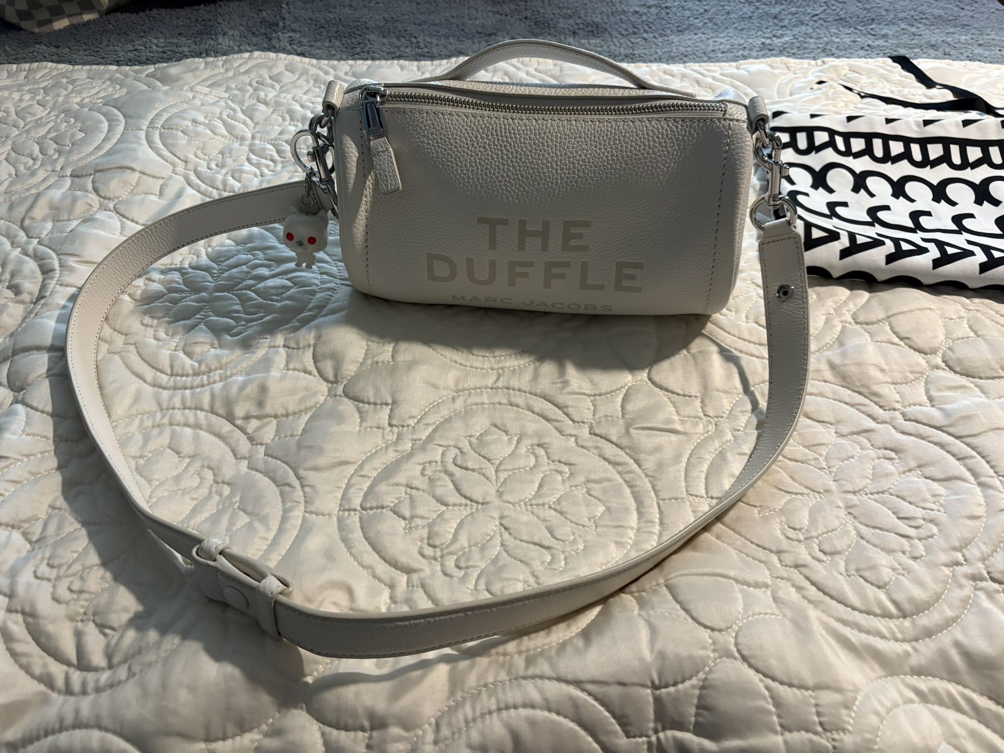 Marc Jacobs The Duffle, White