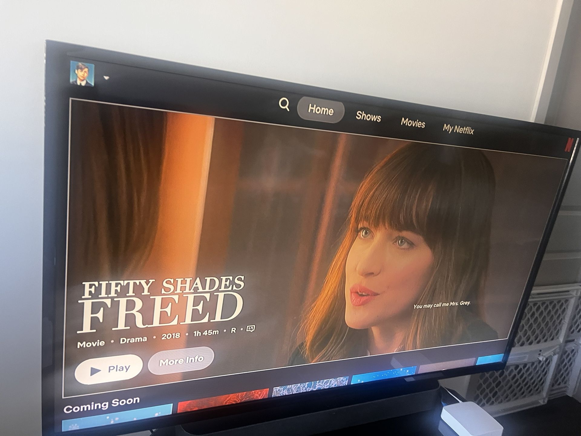 Vizio 60” TV With Roku Sound Bar And Tv Stand