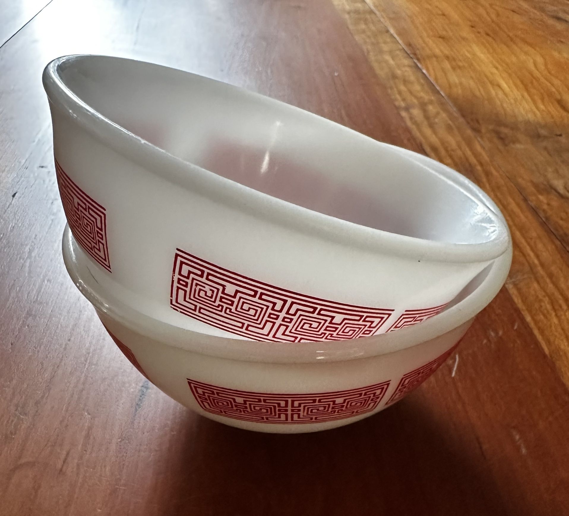 Rare Vintage Pyrex 770 Bowls