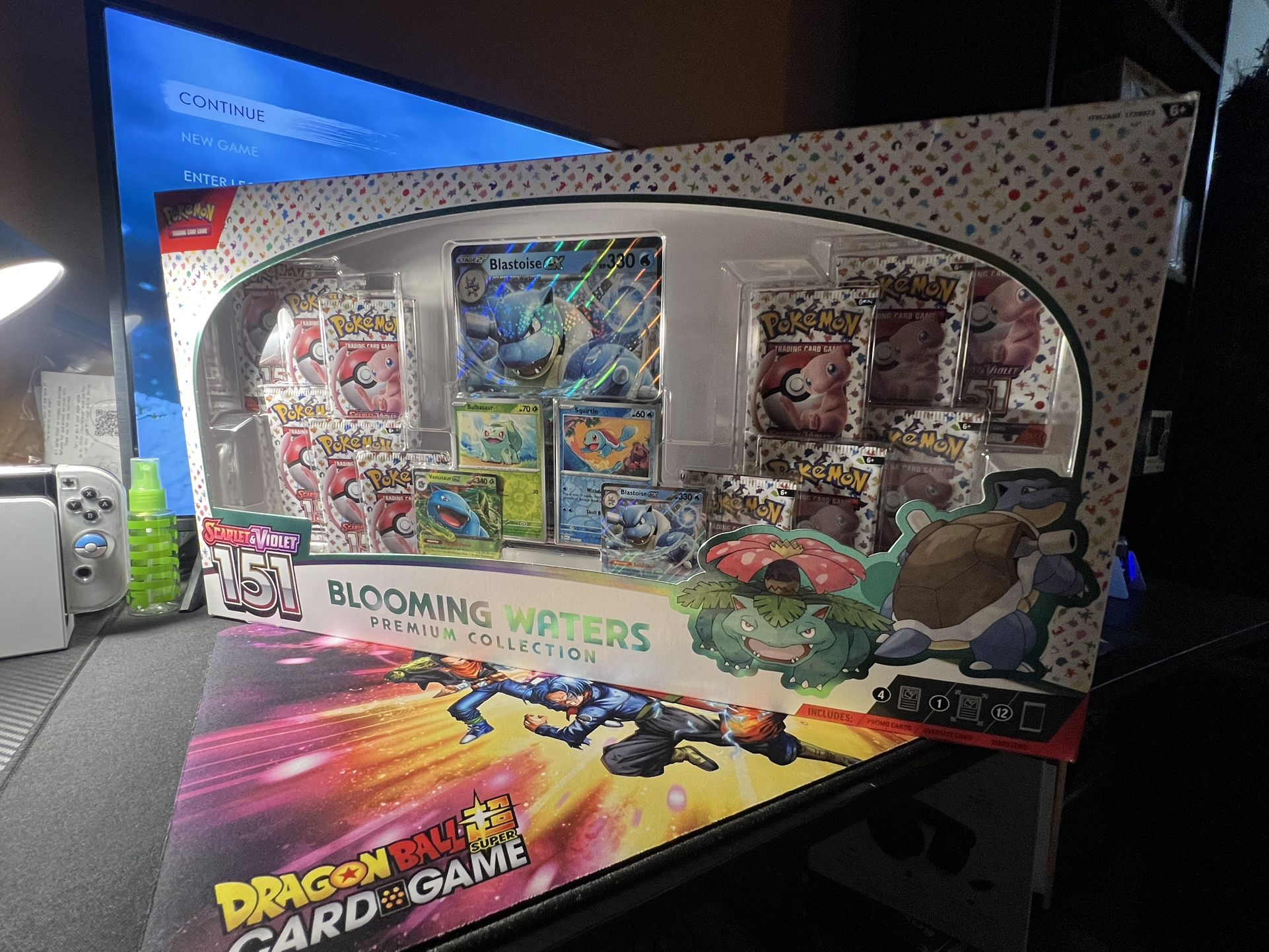 Scarlet & Violet 151 Pokémon Blooming Waters Premium Collection