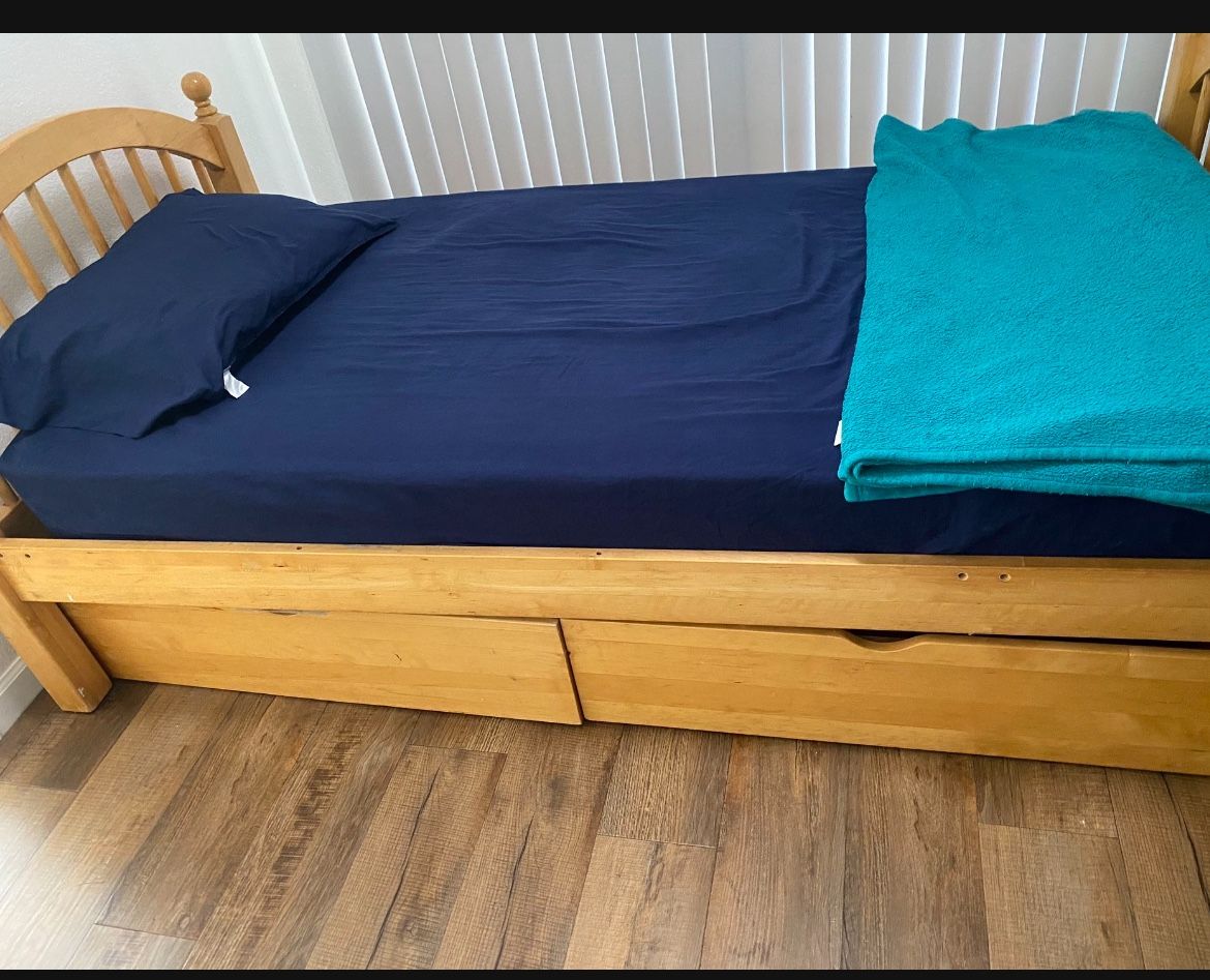 Solid Wood Twin Bed Frame And Spring Mattress With A Lot Of Storage