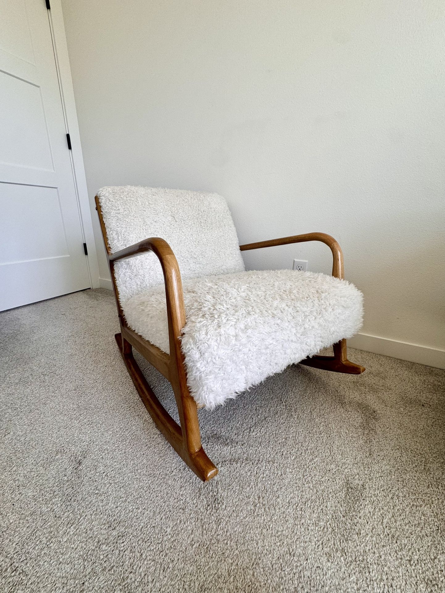 Esters Wood Armchair Faux Shearling White - Threshold™