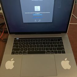 MacBook Pro 2018 15”((iCloud Locked))