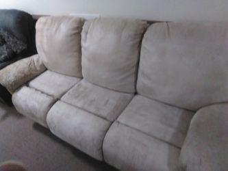 White sofa couch/love seat