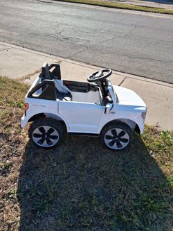 Kids Riding Toy Ford F-150 12v