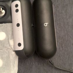 Beats Pill Speakers 