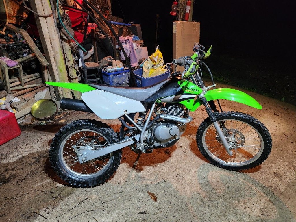 Kawasaki 125 Great Shape 06