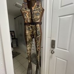 SHE Outdoor Neoprene Hunting Chest Waders for Ladies - 9/Long
