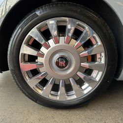 22” ROLLS ROYCE PHANTOM 8 WHEELS WHEEL SET NEW OEM FACTORY RARE WITH TIRES