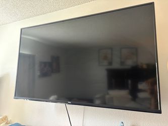 TLC 50” TV w/ Wall Mount