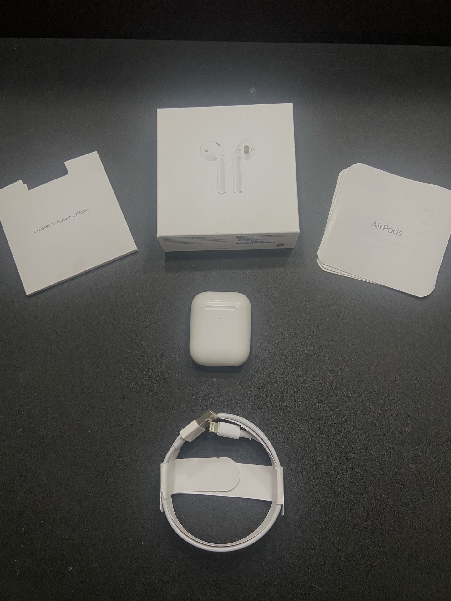 Apple AirPods 2nd Generation with Charging Case - White