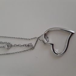 SWAROVSKI Necklace Never Used