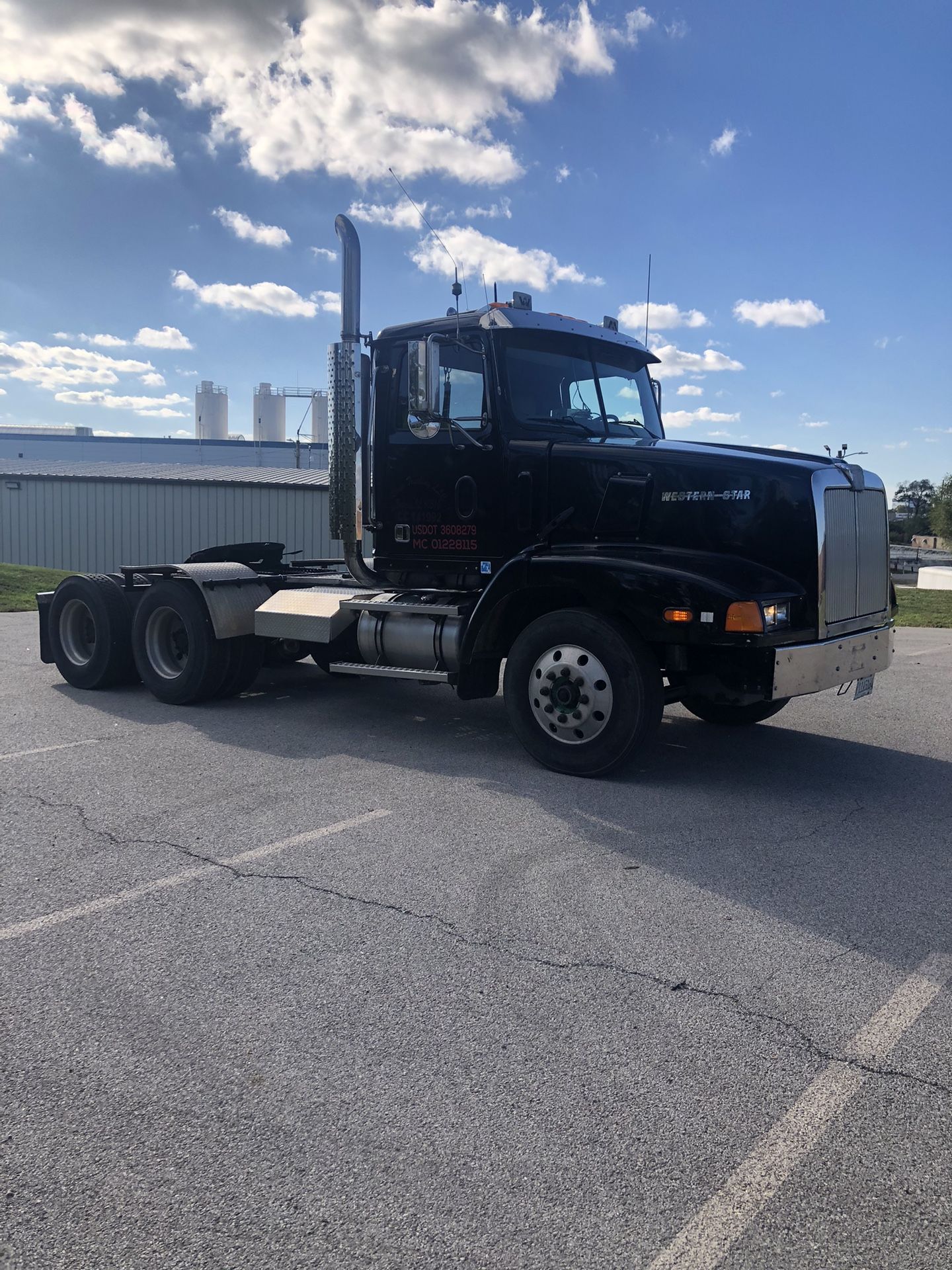 2000 Western Star 5900 (Made By Freightliner) 