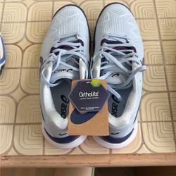 New ASICS Women’s 8.5m