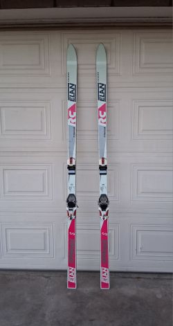 Elan Skis