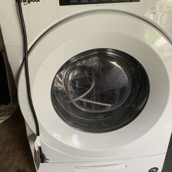 Whirlpool Front loader Washer And Dryer 