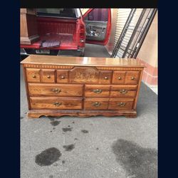 🌹BEAUTIFUL WOOD DRESSERS 6+ DRAWERS🌹
