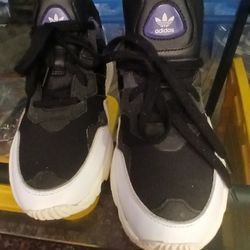 Adidas Yung-96 'Orca' F97177 Mens SIZE 9