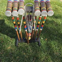 Vintage 6 Player Wooden  Croquet Set (Missing 1 Stick)