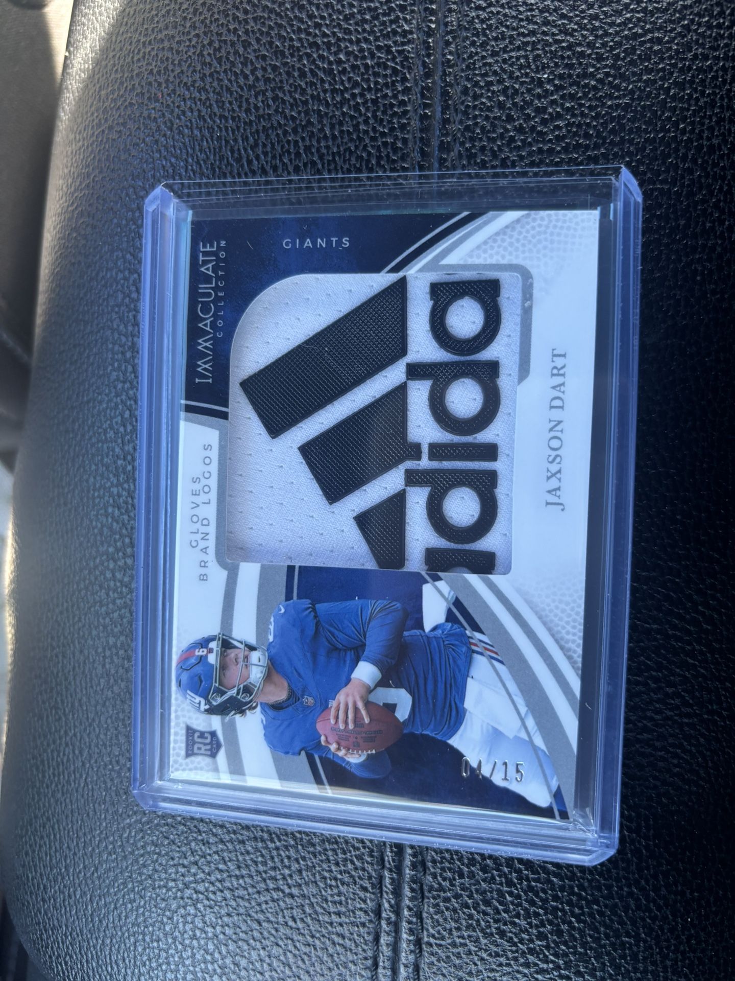 2025 Panini Immaculate Jaxson Dart Rookie Glove Brand Logos /15 No. RJL-JDT