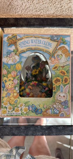 Musical Snow Globes