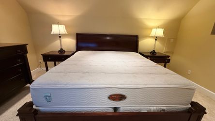 Mattress Simmons Beautyrest Exceptionale.