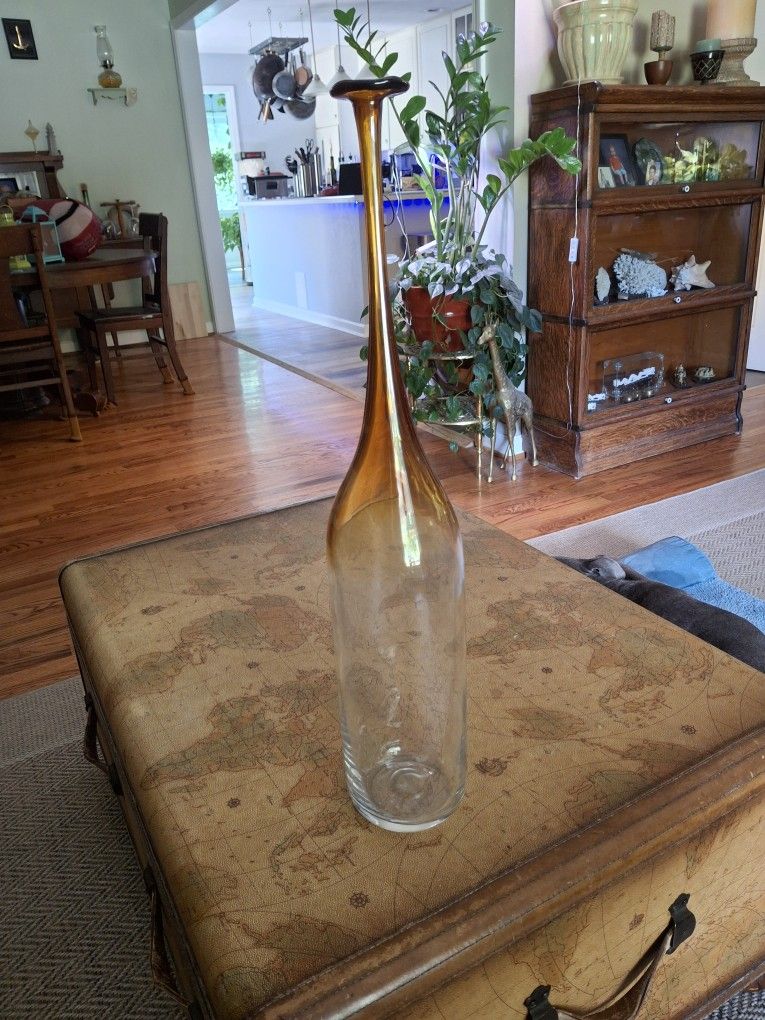 25x4 Decorative Vase