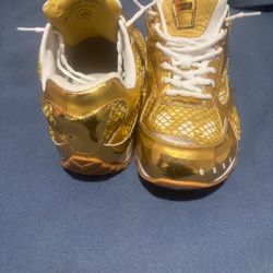 golden bottega veneta size 45