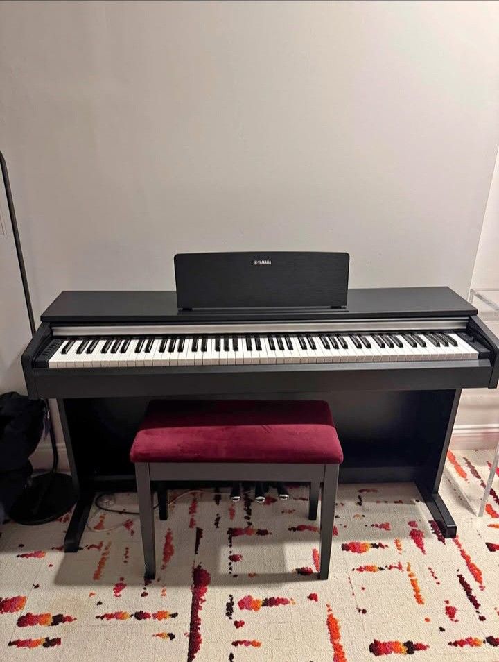 Yamaha-Arius-YDP-142-Electric-Piano