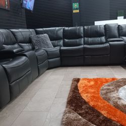 *Living Room Special*---Madrid Stellar Gray Leather Reclining Sectional Sofa---Delivery And Easy Financing Available🤭