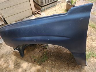 2003 to 2006 passenger fender great condition message thank you