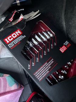 ICON 8-Piece SAE Flex Ratcheting Wrench Set