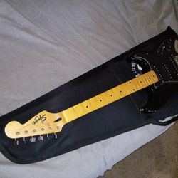 Guitar- Fender Squier Stratocaster (Body)