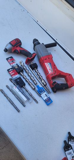 Milwaukee SDS HAMMER  IMPACT DRILL AND SDS CONCRETE BITS $220 ""NO BATTERIE NO CHARGER 