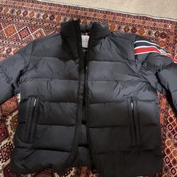 Moncler Stripped Logo Patch Down Jacket 