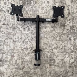 Dual monitor mount