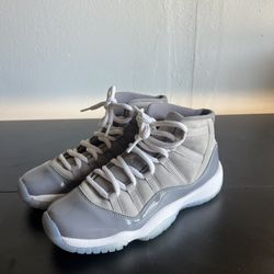 Jordan 11 Cook Greys Gs 6Y/ Women’s 7.5