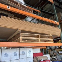 Slat wall gray