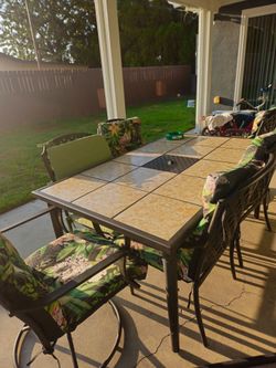 Patio Table with 6 Chairs