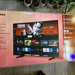 SAMSUNG CRYSTAL UHD 65” SMART TV (BRAND NEW) $175 