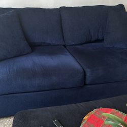 Jerome’s Turner Sofa • $400 • Like New• Clean