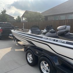 2007 Skeeter bass boat 21i