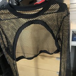 Crop top fishnet shirt