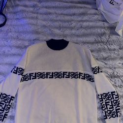 Fendi sweater