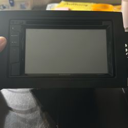 Kenwood monitor with dvd receiver 