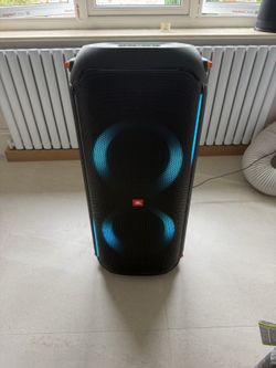 JBL PartyBox 710 Portable Party Speaker