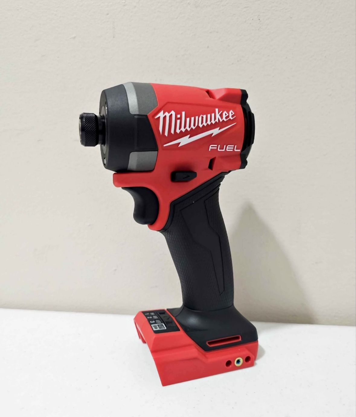 Milwaukee 18v Impact Drill