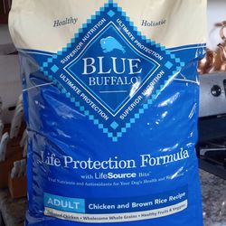 Blue Buffalo Dog Food (30 Lbs)