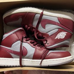 Nike Cherywood Red