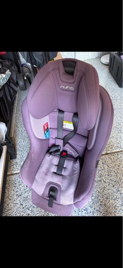 Nuna RAVA Convertible Car Seat – Purple